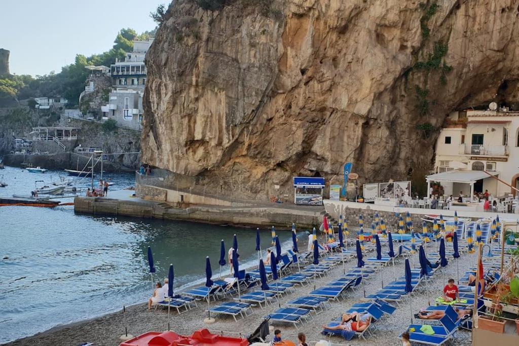 Amalfi Rooms Duoglio Beach -Amazing Seaview Exterior foto